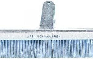 18" BLUE NYLON BRISTLE PRO CURVED ALUM WALL POOL BRUSH (A&B - 3000)
